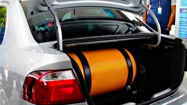 دوگانه‌سوز کردن رایگان خودروهای شخصی آغاز شد