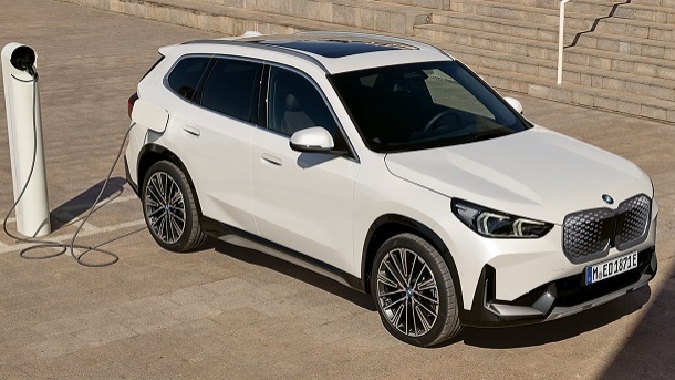 شرایط ثبت نام خودرو BMW iX1 با قیمت نجومی
