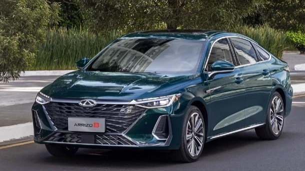 طرح فروش فوری خودرو آریزو 8 با قیمت قطعی